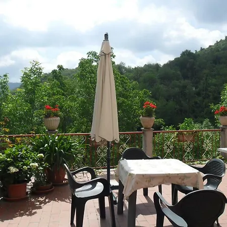 Casa Delle Rose Apartment Roa Marenca